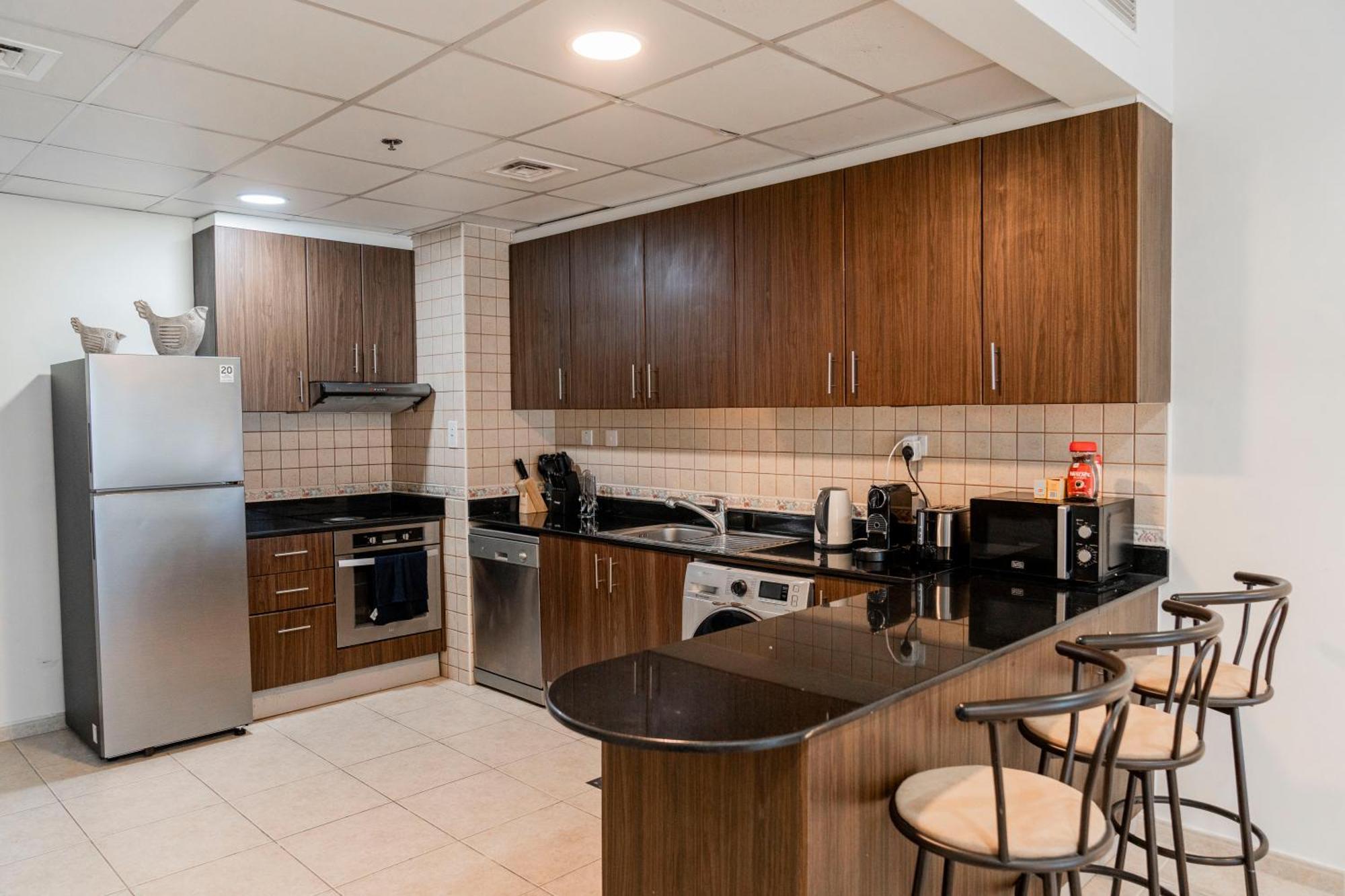 Stunning 1 Bedroom In Marina